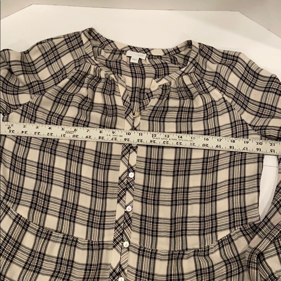 J Jill Plaid Ruffles button front top. Oversized. - Picture 5 of 9
